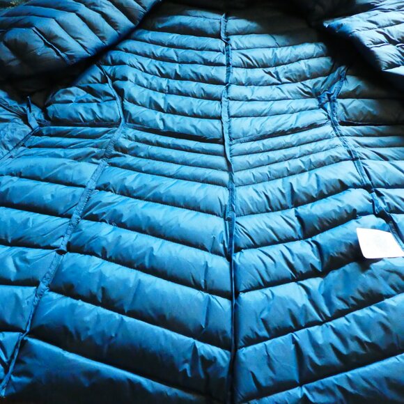 Lands' End Lightweight Down Puffer Longer length Jacket - Picture 9 of 11